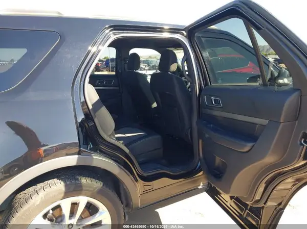 1FM5K8D88JGC87140 2018 FORD EXPLORER - Image 8