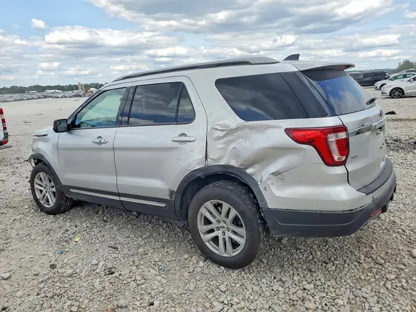 1FM5K8D88JGC92547 2018 FORD EXPLORER - Image 2
