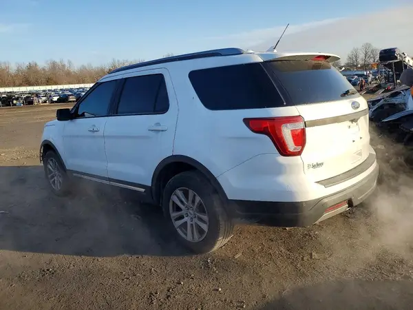 1FM5K8D88KGA02163 2019 FORD EXPLORER - Image 2
