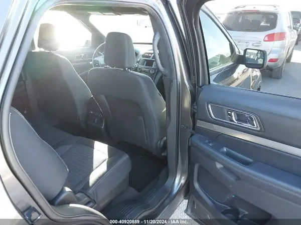 1FM5K8D88KGA10036 2019 FORD EXPLORER - Image 8
