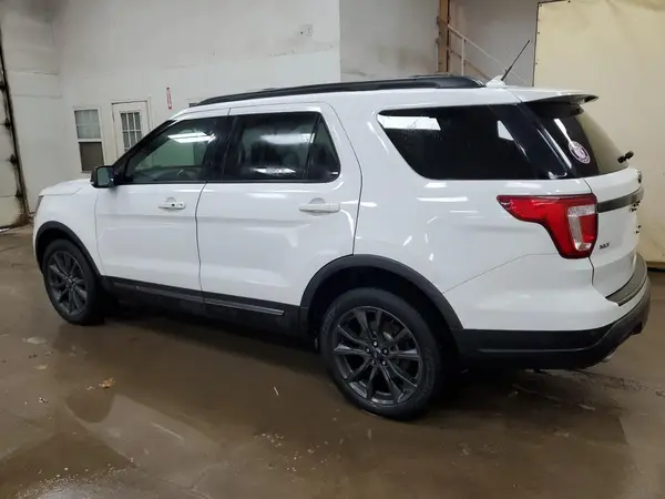 1FM5K8D88KGA39505 2019 FORD EXPLORER - Image 2