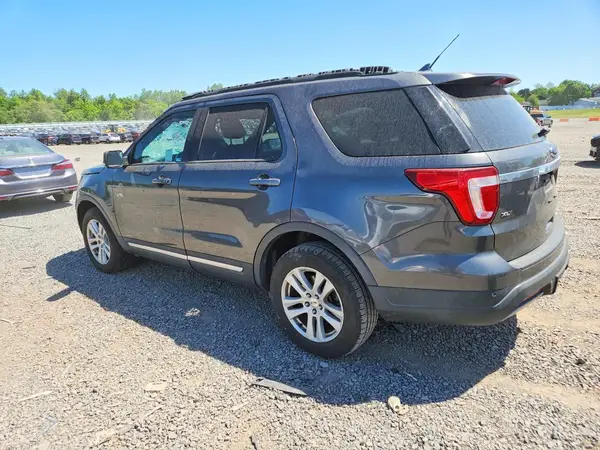 1FM5K8D88KGA47054 2019 FORD EXPLORER - Image 2