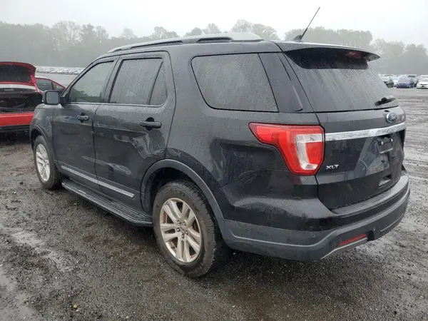 1FM5K8D88KGA75873 2019 FORD EXPLORER - Image 2