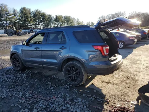 1FM5K8D88KGA82127 2019 FORD EXPLORER - Image 2