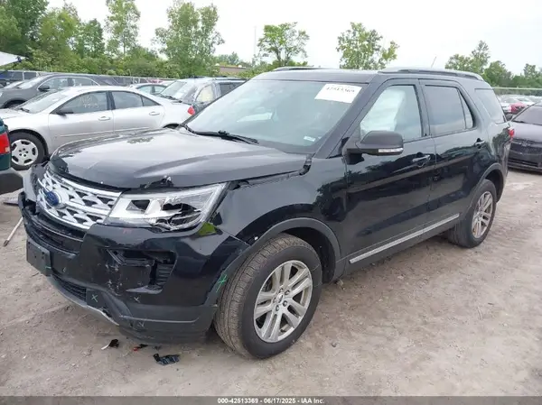 1FM5K8D88KGA86159 2019 FORD EXPLORER - Image 2