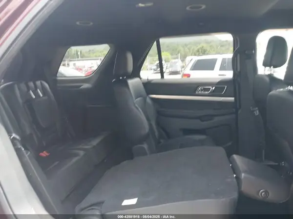 1FM5K8D88KGB04546 2019 FORD EXPLORER - Image 8