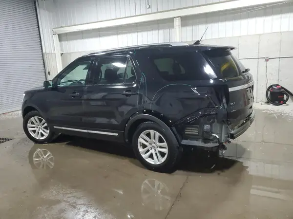 1FM5K8D88KGB29155 2019 FORD EXPLORER - Image 2