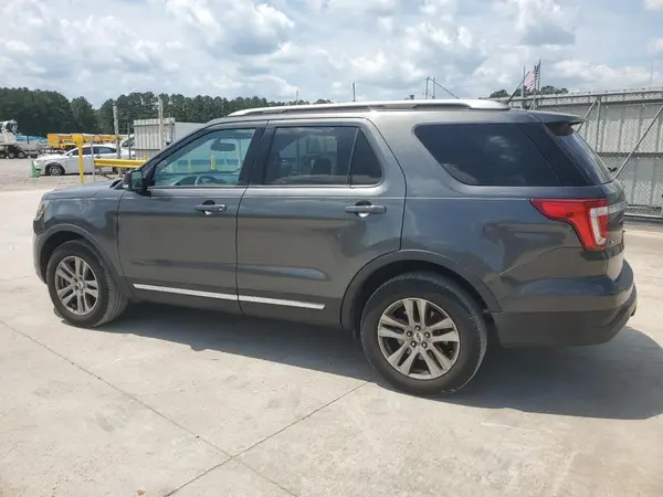 1FM5K8D88KGB35585 2019 FORD EXPLORER - Image 2