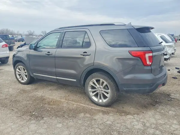 1FM5K8D88KGB37305 2019 FORD EXPLORER - Image 2
