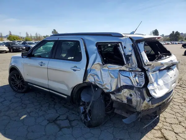 1FM5K8D88KGB48059 2019 FORD EXPLORER - Image 2