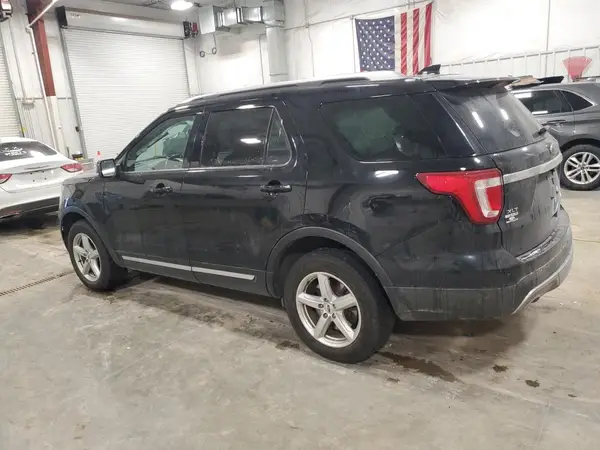 1FM5K8D89GGA38547 2016 FORD EXPLORER - Image 2