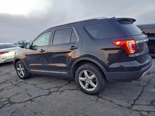 1FM5K8D89GGA81611 2016 FORD EXPLORER - Image 2