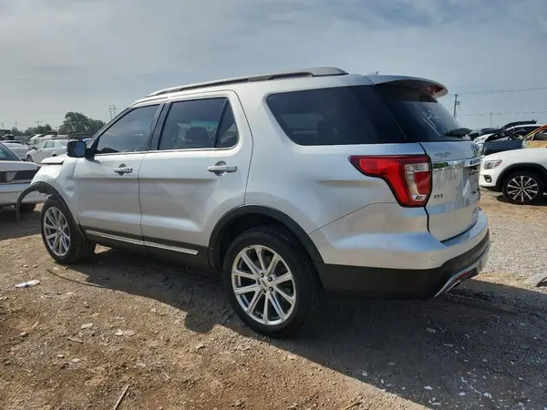 1FM5K8D89GGA87182 2016 FORD EXPLORER - Image 2