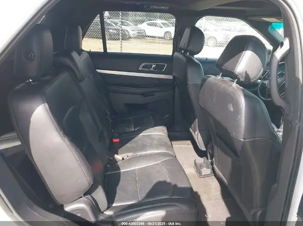 1FM5K8D89GGB71194 2016 FORD EXPLORER - Image 8