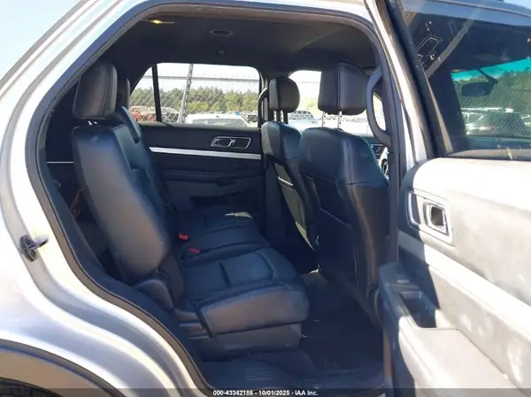 1FM5K8D89GGC63230 2016 FORD EXPLORER - Image 8