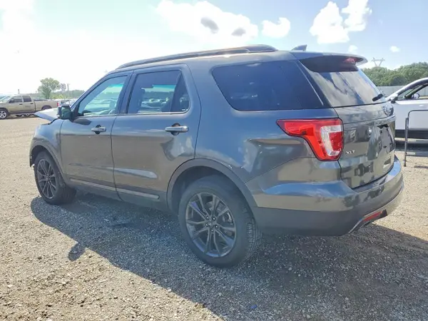 1FM5K8D89HGA12662 2017 FORD EXPLORER - Image 2
