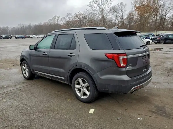 1FM5K8D89HGA19868 2017 FORD EXPLORER - Image 2