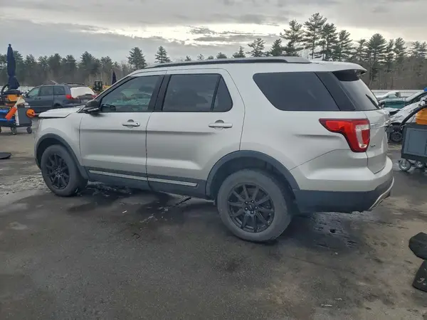1FM5K8D89HGA23886 2017 FORD EXPLORER - Image 2