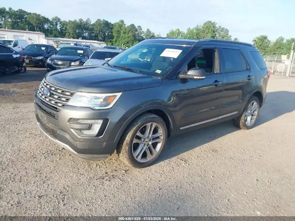 1FM5K8D89HGA56502 2017 FORD EXPLORER - Image 2