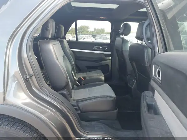 1FM5K8D89HGA67810 2017 FORD EXPLORER - Image 8