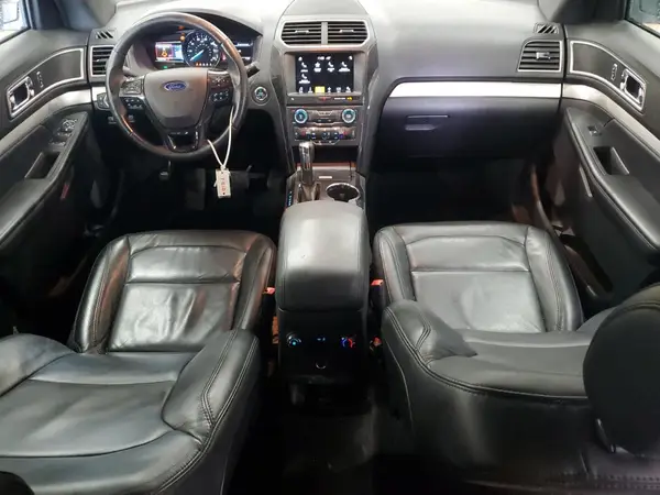 1FM5K8D89HGA83425 2017 FORD EXPLORER - Image 8