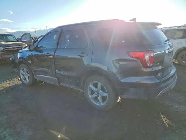 1FM5K8D89HGB06587 2017 FORD EXPLORER - Image 2