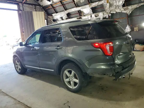 1FM5K8D89HGB26452 2017 FORD EXPLORER - Image 2