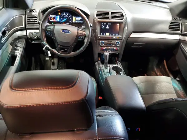 1FM5K8D89HGB28802 2017 FORD EXPLORER - Image 8