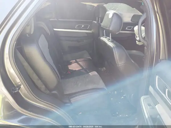 1FM5K8D89HGB29061 2017 FORD EXPLORER - Image 8