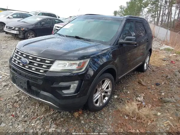 1FM5K8D89HGB42800 2017 FORD EXPLORER - Image 2