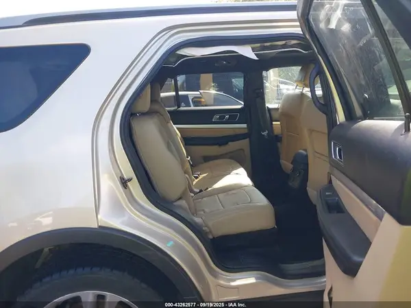 1FM5K8D89HGB52761 2017 FORD EXPLORER - Image 8