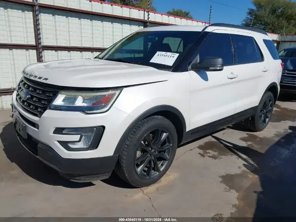 1FM5K8D89HGB62996 2017 FORD EXPLORER - Image 2