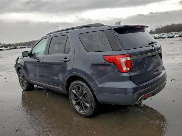 1FM5K8D89HGB86358 2017 FORD EXPLORER - Image 2