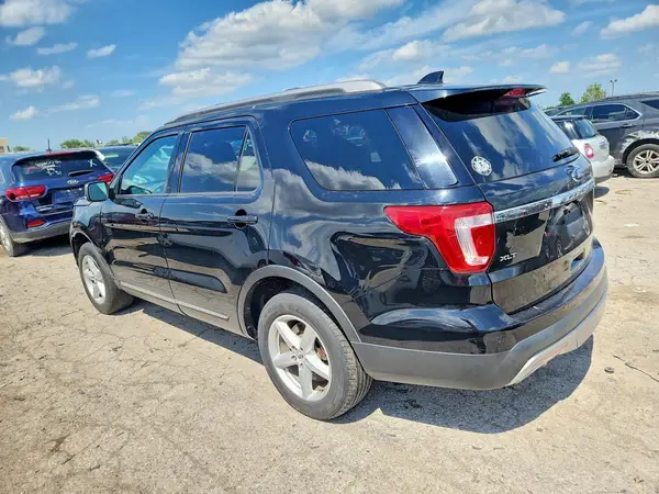 1FM5K8D89HGC30326 2017 FORD EXPLORER - Image 2