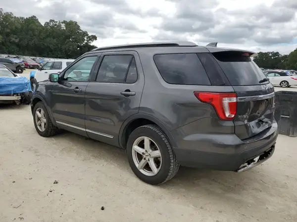 1FM5K8D89HGC56408 2017 FORD EXPLORER - Image 2