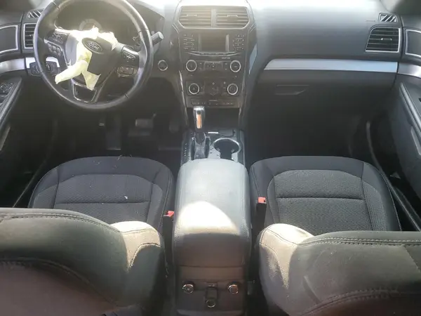 1FM5K8D89HGC60202 2017 FORD EXPLORER - Image 8