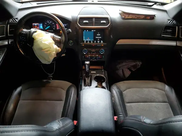 1FM5K8D89HGC74360 2017 FORD EXPLORER - Image 8