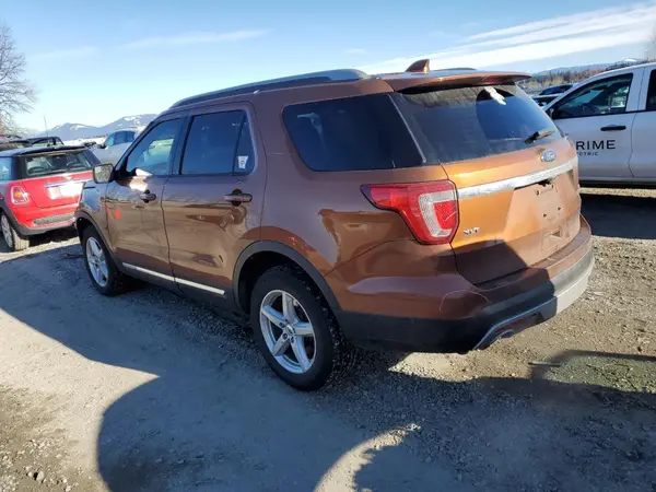 1FM5K8D89HGC77744 2017 FORD EXPLORER - Image 2