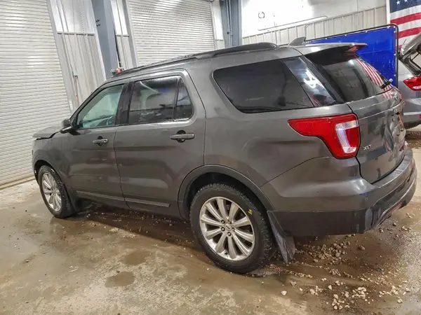 1FM5K8D89HGC96875 2017 FORD EXPLORER - Image 2