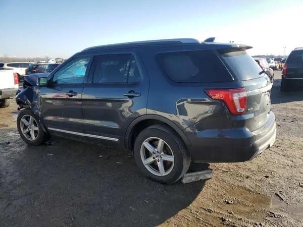 1FM5K8D89HGD12363 2017 FORD EXPLORER - Image 2