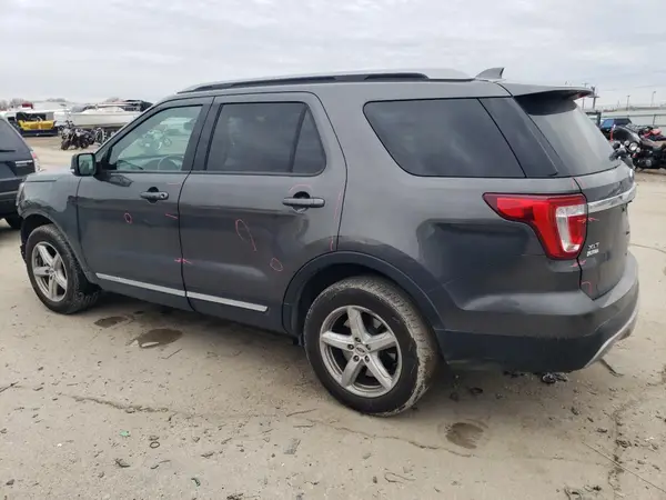 1FM5K8D89HGD14162 2017 FORD EXPLORER - Image 2
