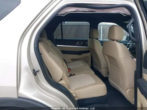 1FM5K8D89HGD18874 2017 FORD EXPLORER - Image 8