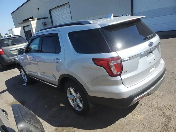 1FM5K8D89HGD43032 2017 FORD EXPLORER - Image 2