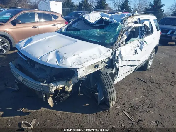 1FM5K8D89HGD46772 2017 FORD EXPLORER - Image 2