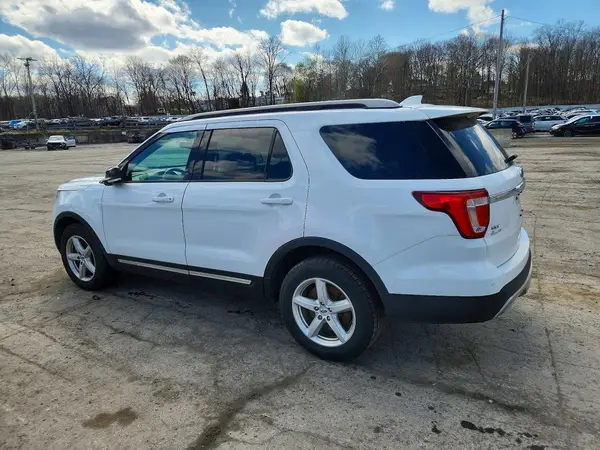 1FM5K8D89HGD47100 2017 FORD EXPLORER - Image 2
