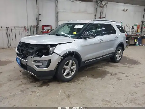 1FM5K8D89HGD84227 2017 FORD EXPLORER - Image 2