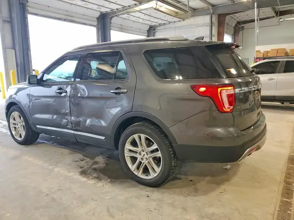 1FM5K8D89HGD88634 2017 FORD EXPLORER - Image 2