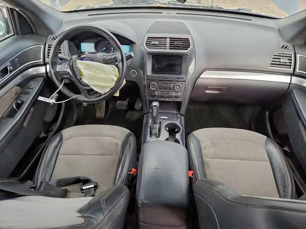 1FM5K8D89HGE11572 2017 FORD EXPLORER - Image 8