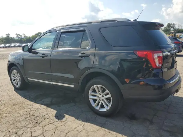 1FM5K8D89JGA18578 2018 FORD EXPLORER - Image 2
