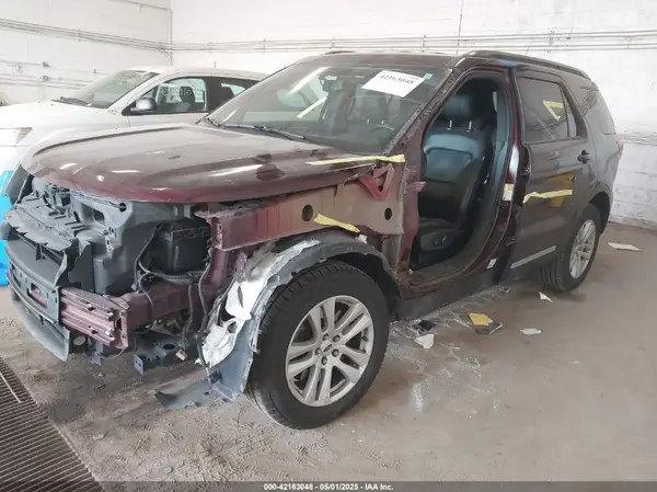 1FM5K8D89JGA53945 2018 FORD EXPLORER - Image 2